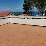 2 Near The Sea Appartement *